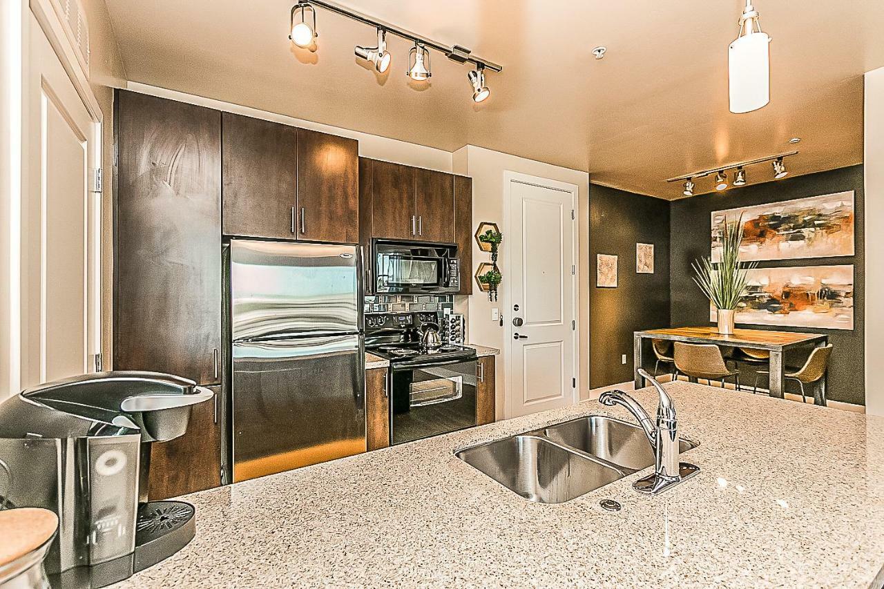 Shopping & Dining 1 Mile - 24 Hour Pool With Parking - 4036 Villa Phoenix Exterior foto